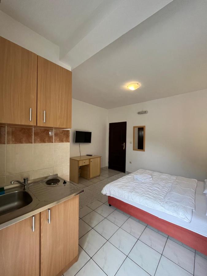 Studio Apartments Kul Budva Exterior foto